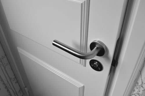 How to Repair Punch Holes in Hollow Doors in 3 Easy Steps