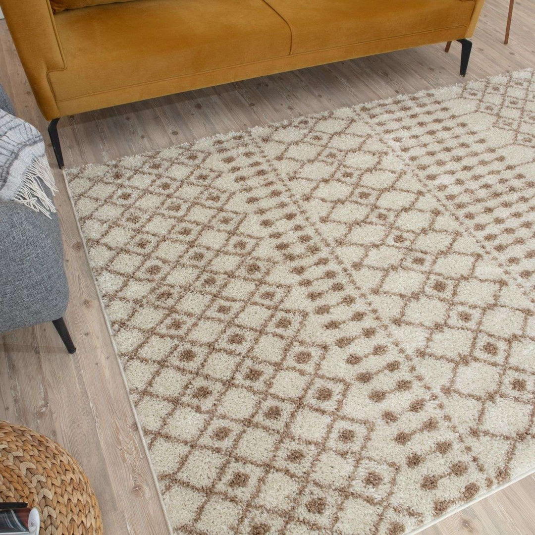 Moroccan shaggy Beige Ivory Rug Thick pile easy to clean