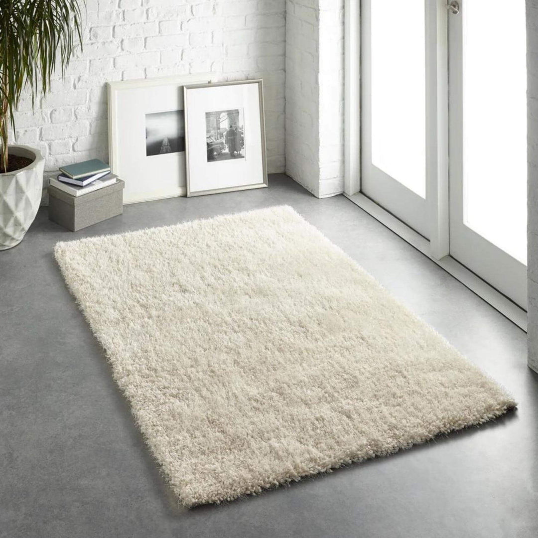 Chicago Cream Shaggy Rug | Contemporary Comfort | The Rugs