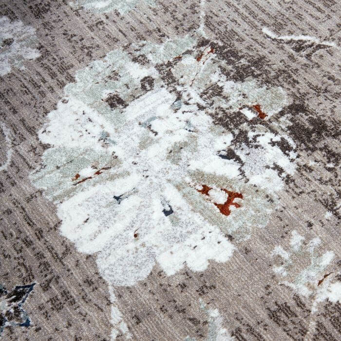 The Rugs Vintage Floral Short Pile Rug - Timeless Elegance