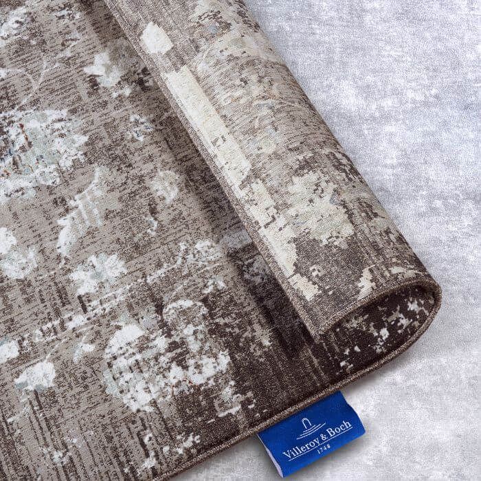 The Rugs Vintage Floral Short Pile Rug - Timeless Elegance