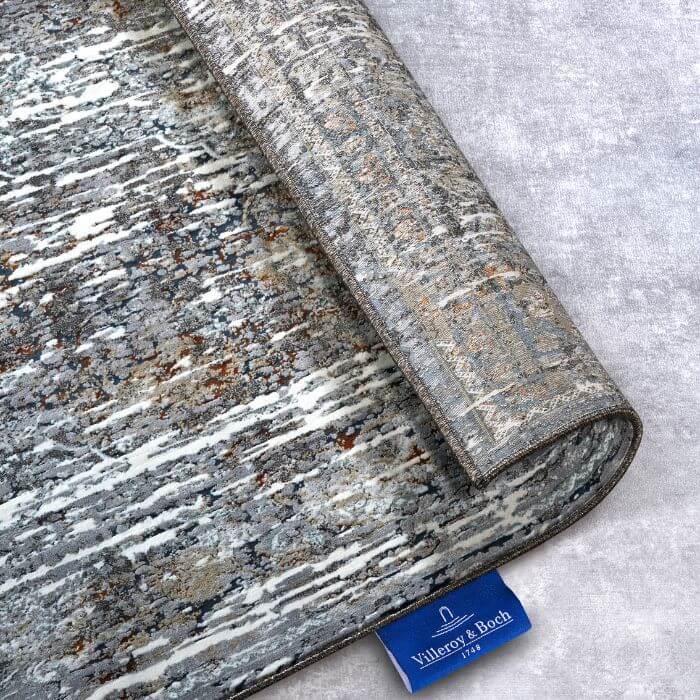 The Rugs Vintage Floral Short Pile Rug - Timeless Elegance