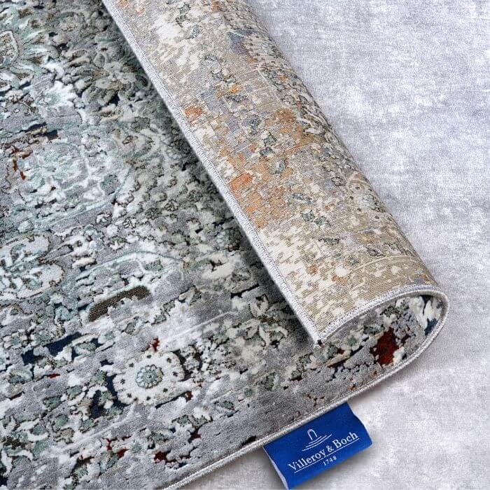 The Rugs Vintage Floral Short Pile Rug - Timeless Elegance