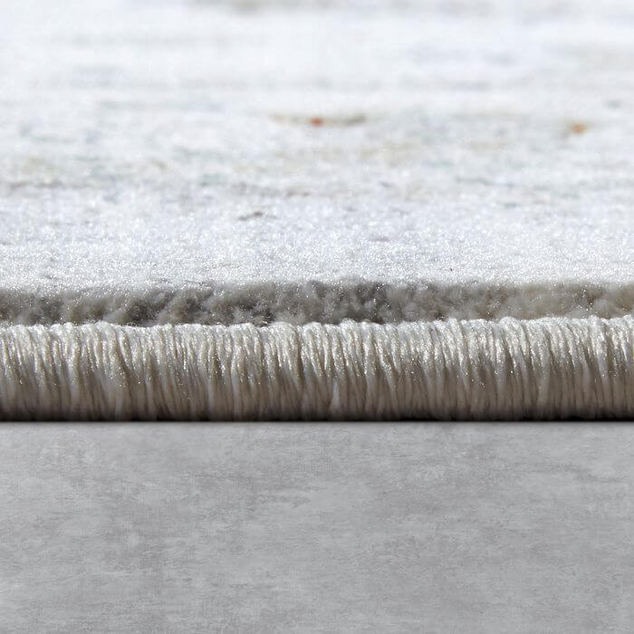 The Rugs Vintage Floral Short Pile Rug - Timeless Elegance