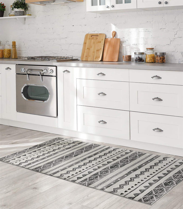 Tokyo Aztec Rug | Authentic Home Decor by The Rugs