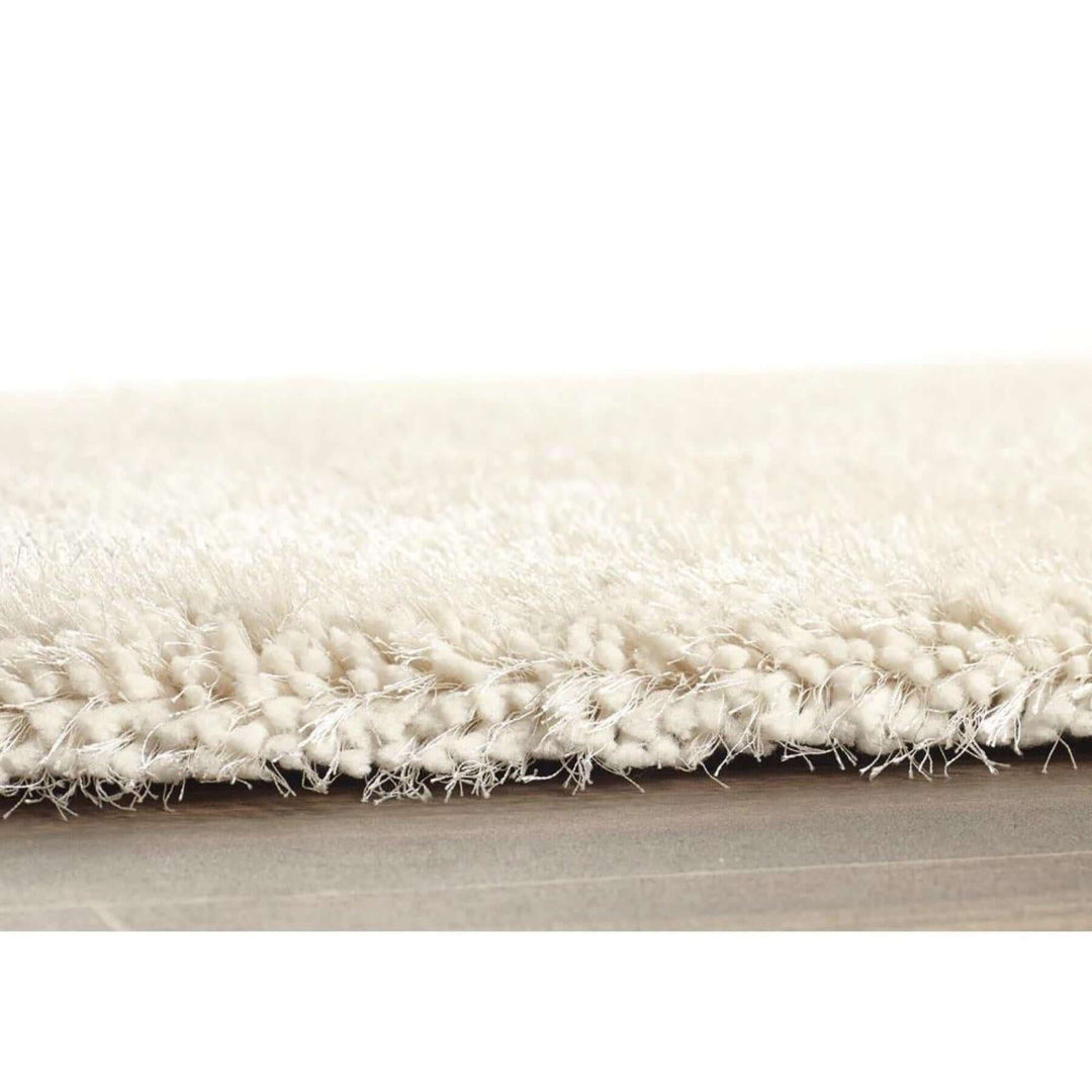 Chicago Cream Shaggy Rug | Contemporary Comfort | The Rugs