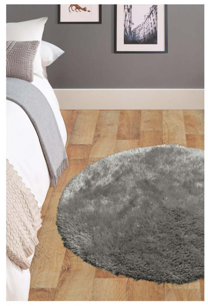 Machine Washable Shaggy Rug Plain Design in Grey – The Rugs