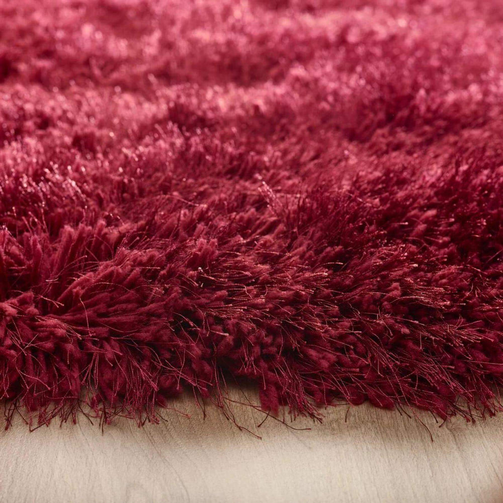 Extravagance Wine Red Shaggy Rug | Luxurious 60's Glamour