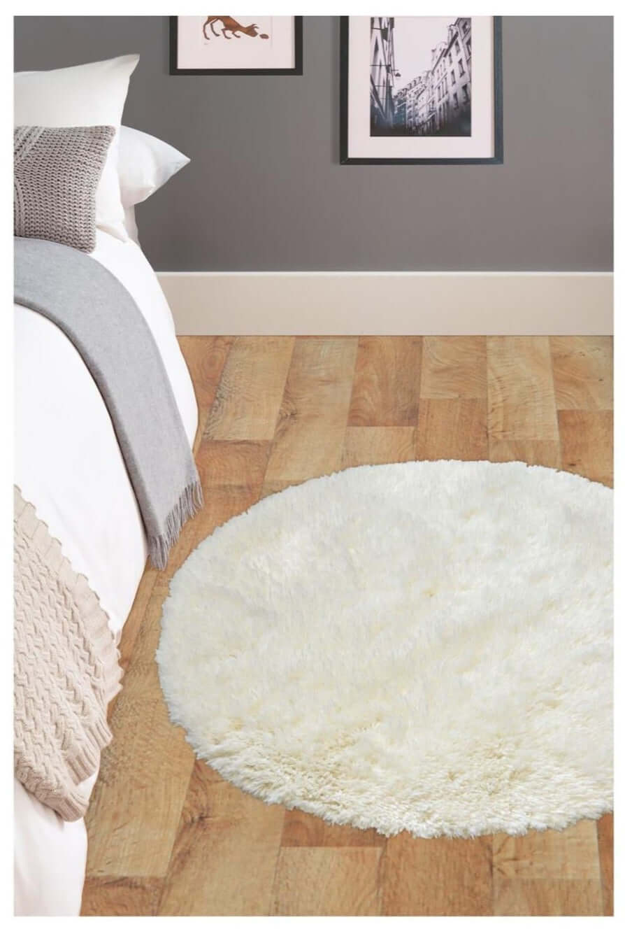 Machine Washable Shaggy Rug Plain Design in White – The Rugs