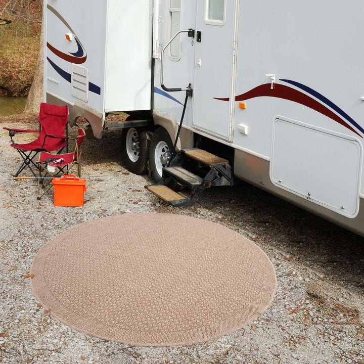 Nature Outdoor rug is very easy to maintain and water-resistant