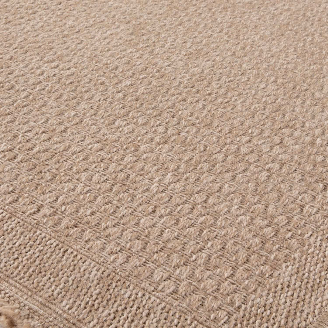Nature Outdoor rug is very easy to maintain and water-resistant