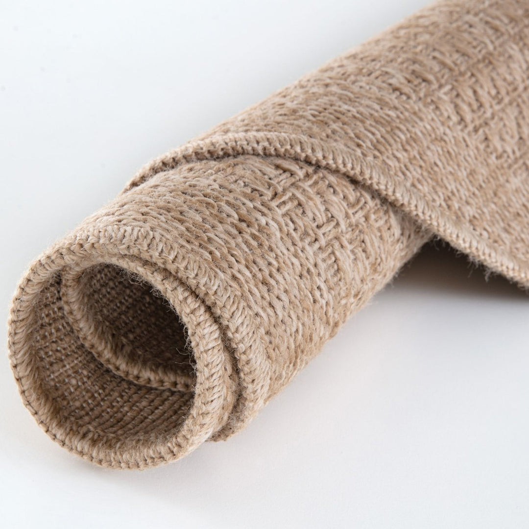 Nature Outdoor rug is very easy to maintain and water-resistant