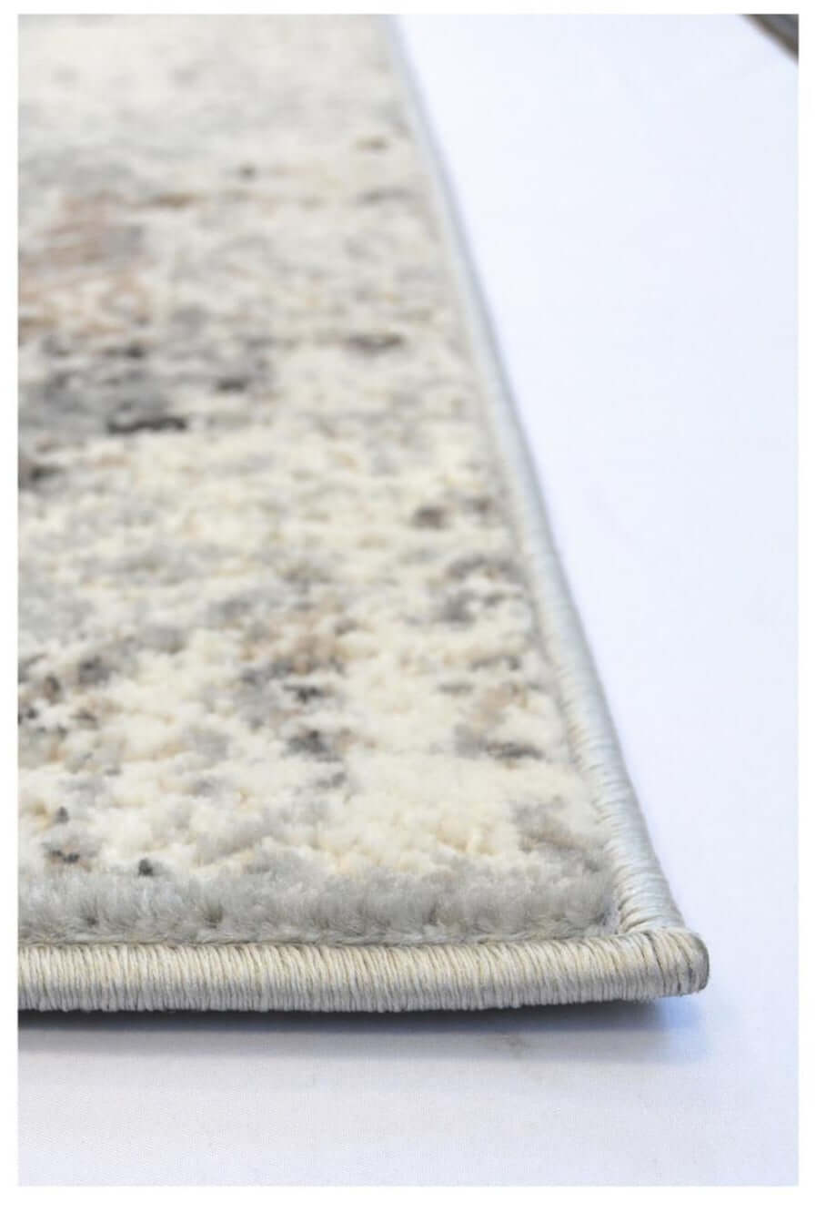 Vintage Design Living Room Rug in Grey | 3D Effect |The Rugs