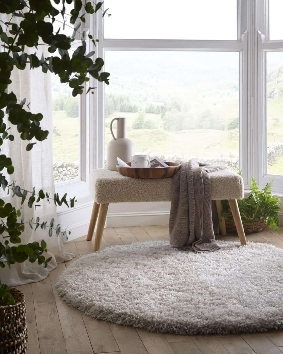 Chicago Cream Shaggy Rug | Contemporary Comfort | The Rugs