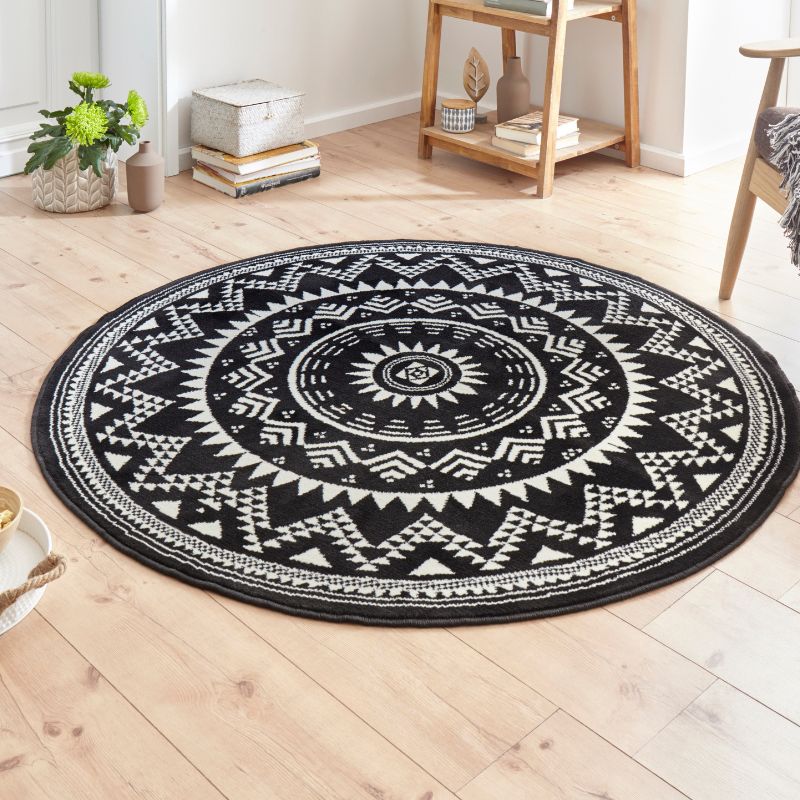Round Mandala Rug – Soft Velour Design