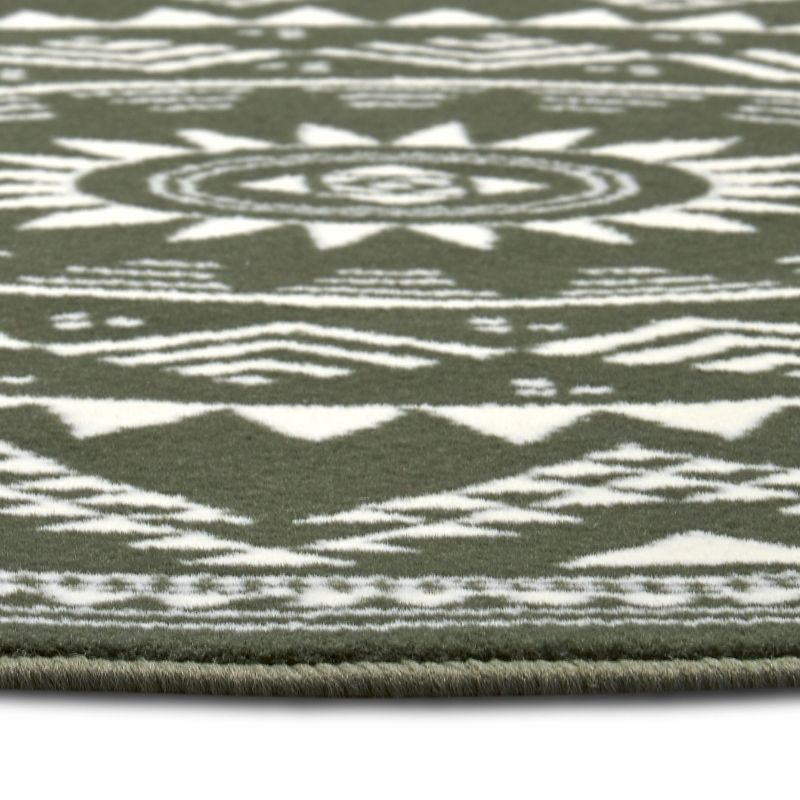 Round Mandala Rug – Soft Velour Design