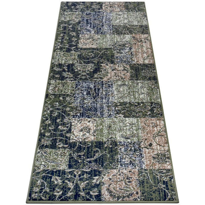 Classic Patchwork Velour Rug – Red & Green
