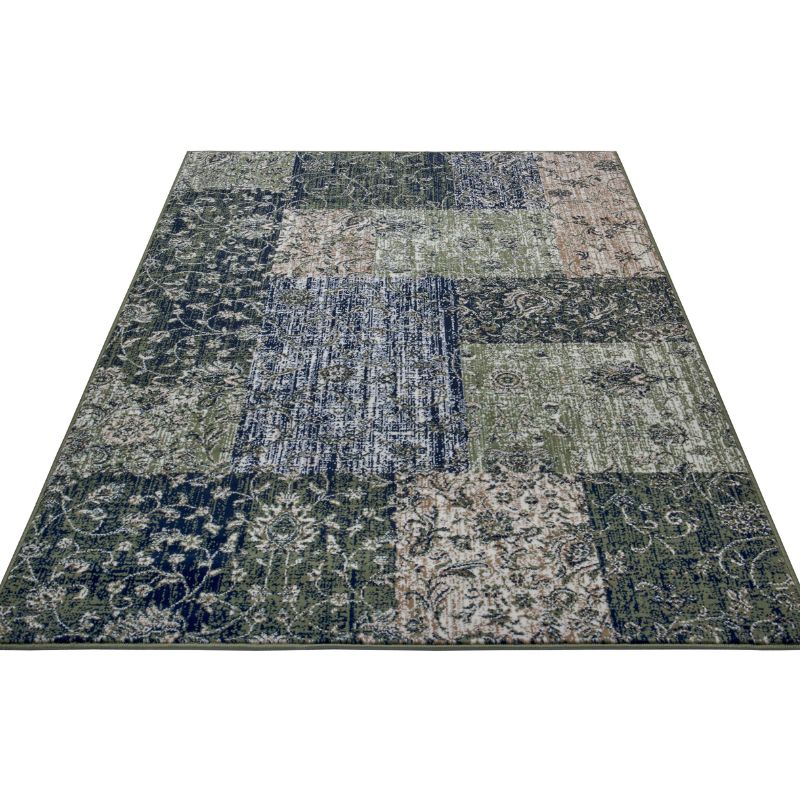 Classic Patchwork Velour Rug – Red & Green