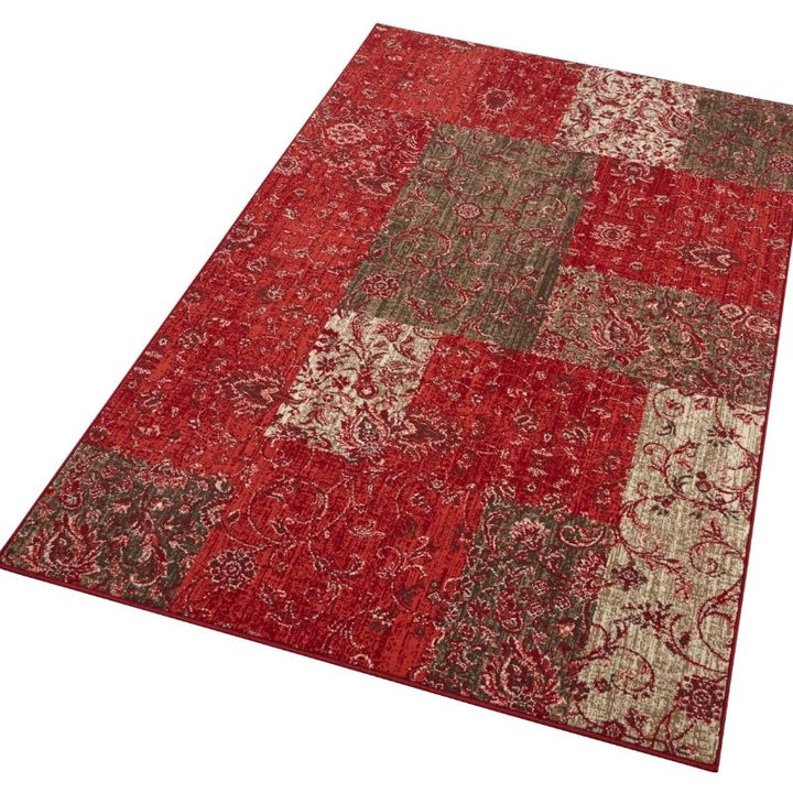 Classic Patchwork Velour Rug – Red & Green