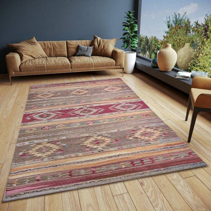 Gobelin Design Flatweave Rug – Multicolour