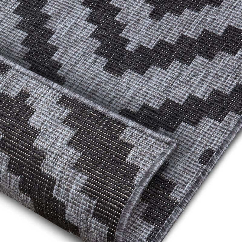 The Rugs Malta Reversible Indoor-Outdoor Rug - Stylish