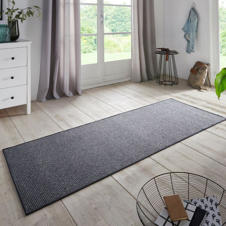 Loop Runner Rug – Non-Slip & Easy-Care