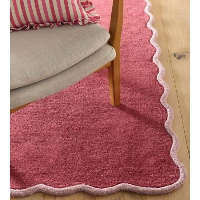 The Rugs Scalloped Elsie Bordered Design | Elegant Wool Rugs