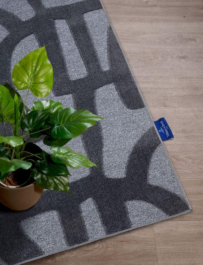 The Rugs Geometric Design Short Pile Rug - Modern Comfort