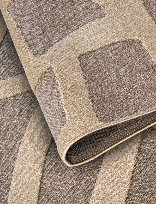 The Rugs Geometric Design Short Pile Rug - Modern Comfort