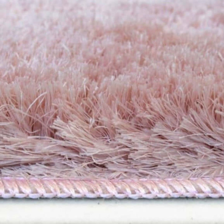 Machine Washable Shaggy Rug Plain Design in Pink – The Rugs