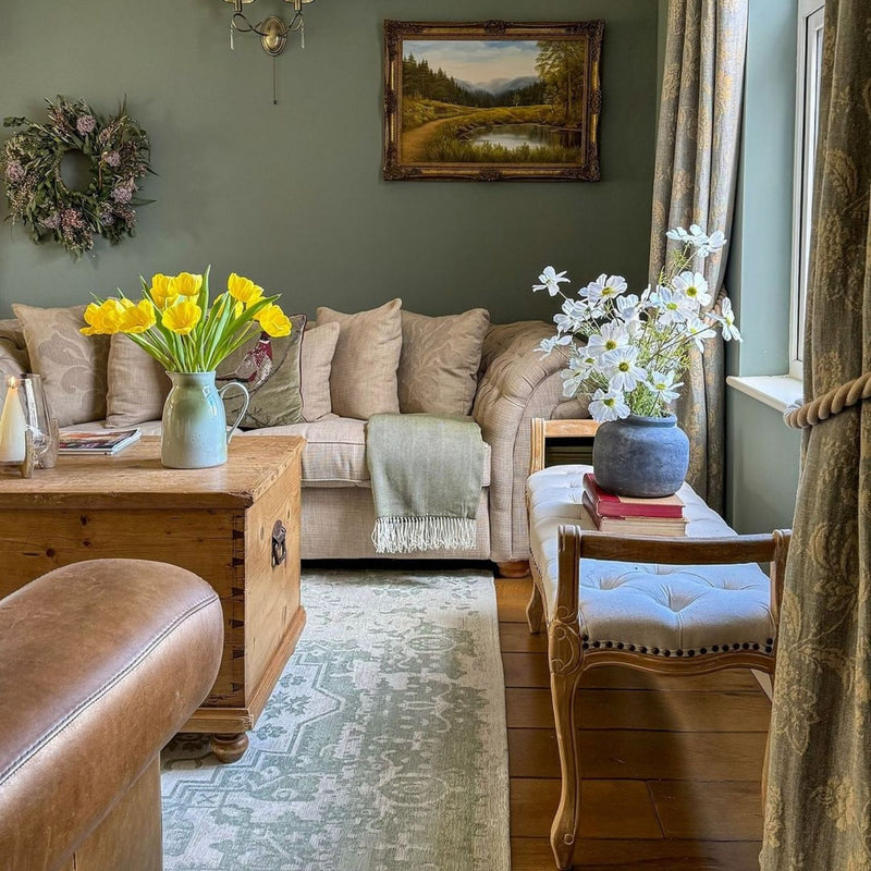 Style Your Space with Carina