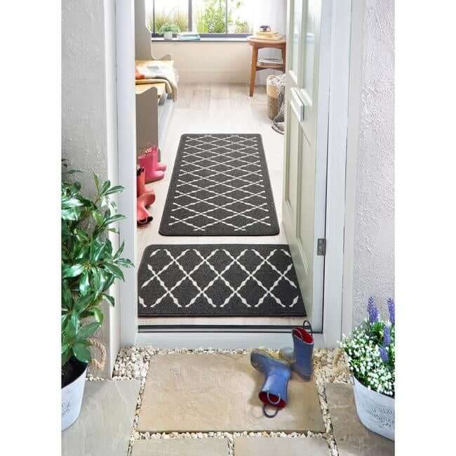 The Rugs Durable Washable Mats & Runners with Diamond Design