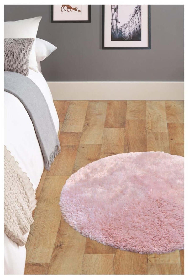 Machine Washable Shaggy Rug Plain Design in Pink – The Rugs
