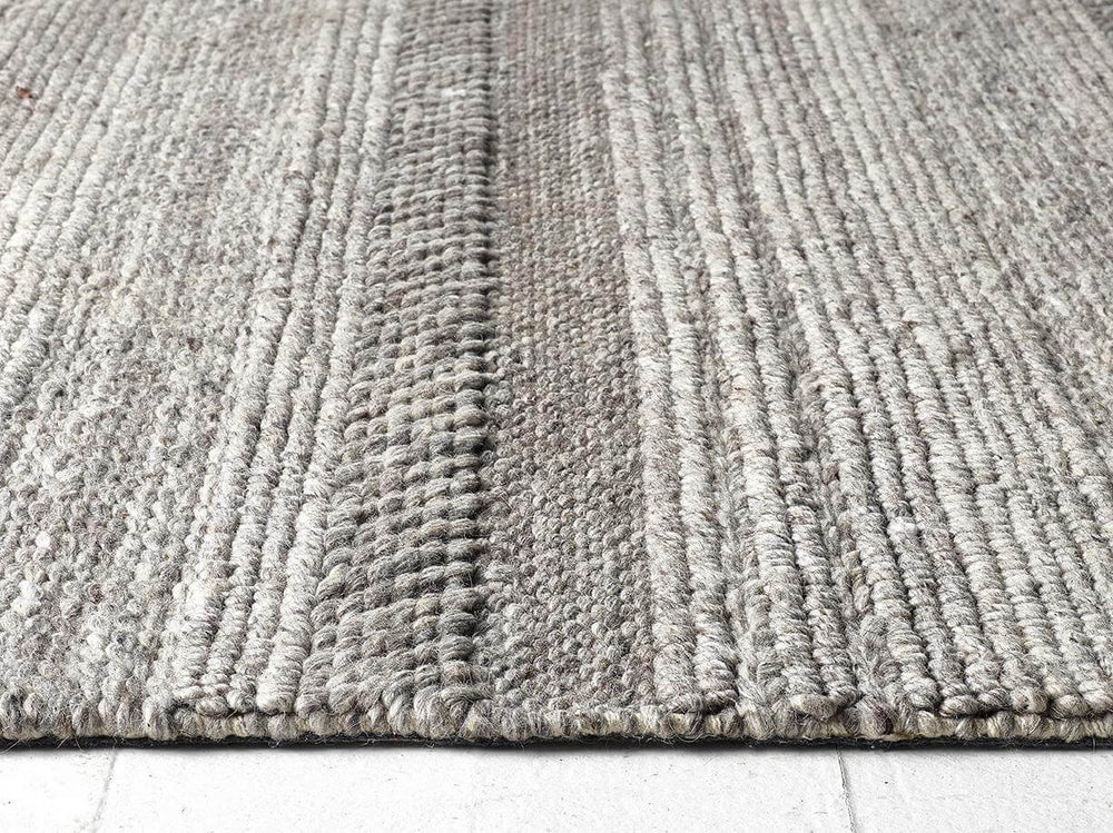 Chunky Natural Grey Knitted Rug | Handwoven Luxury |The Rugs