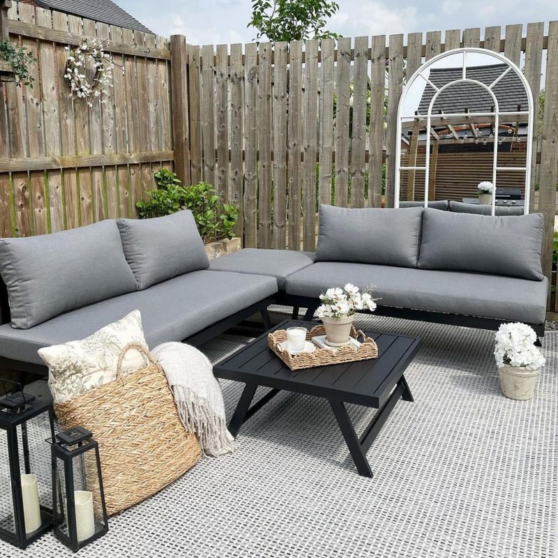 Easy Care, Indoor or Out