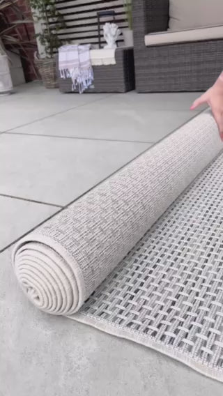 Cream Outdoor Rug for Patio and Garden | The Rugs