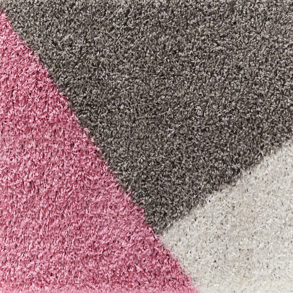 Shaggy Rug Geometric Design In Pink | The Rugs