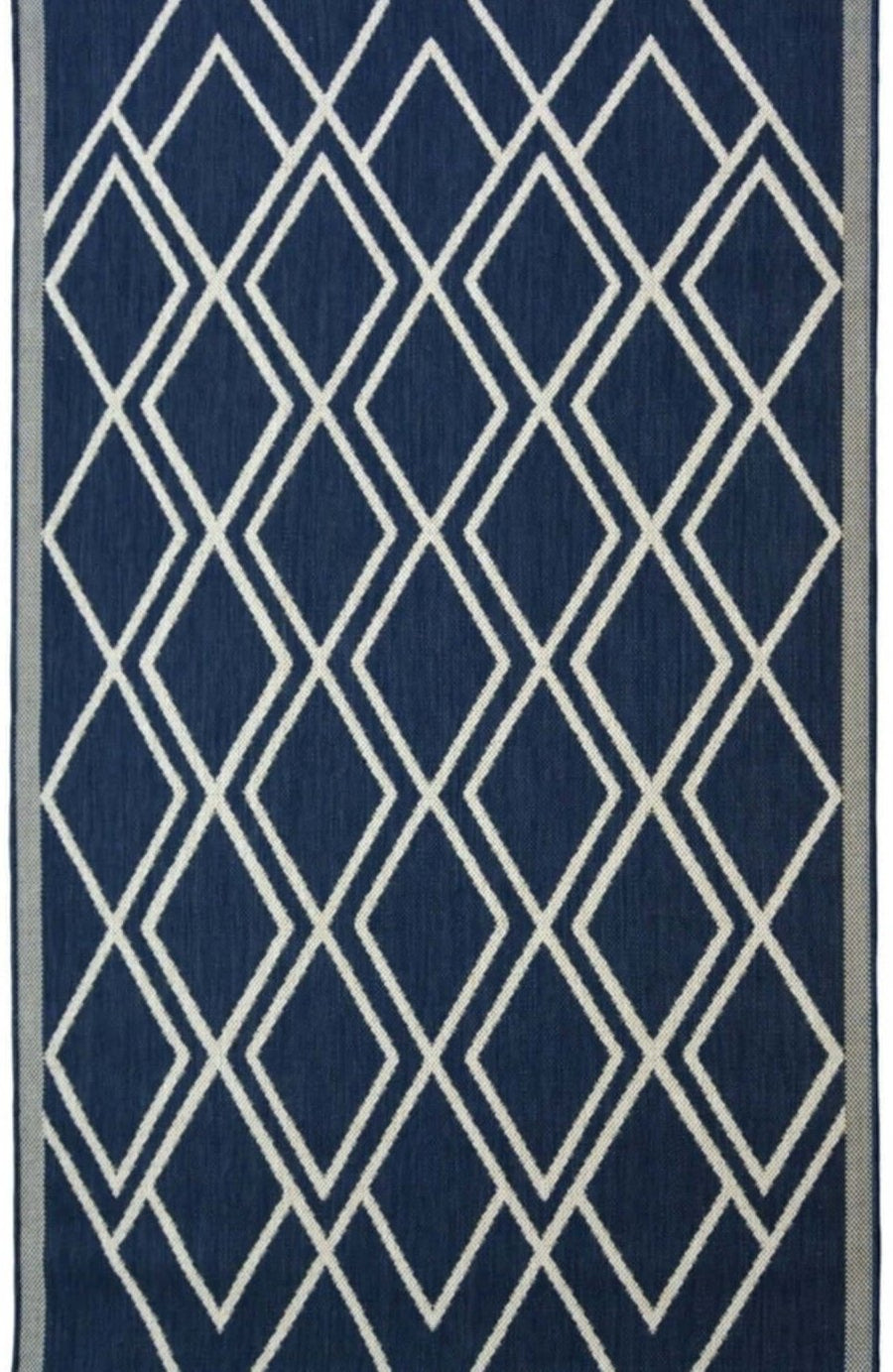 County Diamonds Indoor/Outdoor Rug | Versatile Home Decor