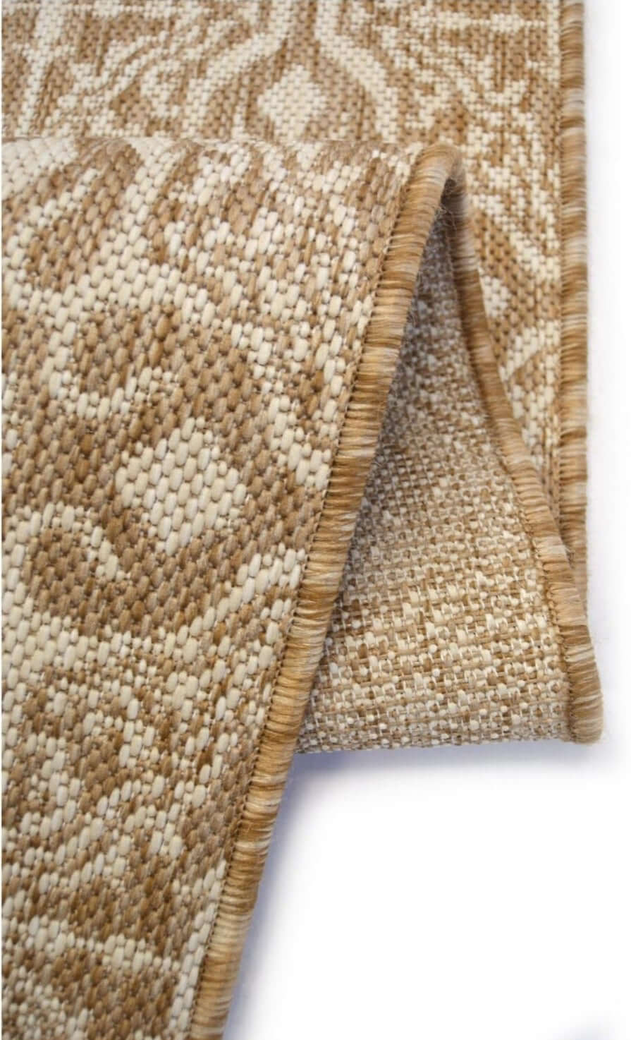 County Victorian Indoor/Outdoor Rug | Versatile Home Decor |