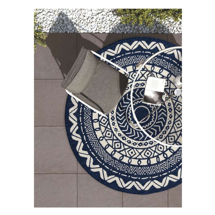 County Circle Indoor/Outdoor Rug | Versatile Home Decor