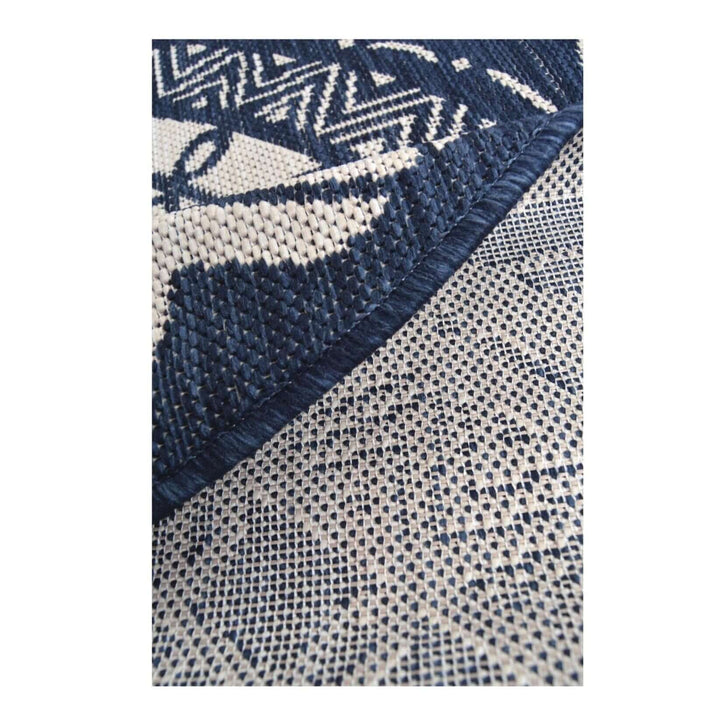County Circle Indoor/Outdoor Rug | Versatile Home Decor
