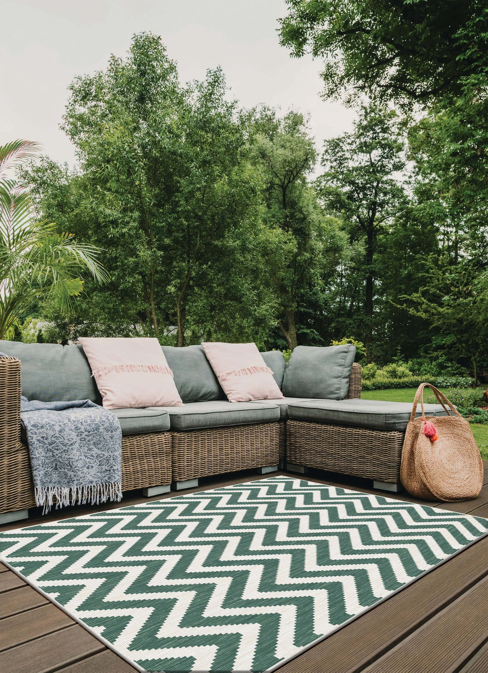 Duo Weave Outdoor Rug Chevron |Stylish Patio Decor |The Rugs