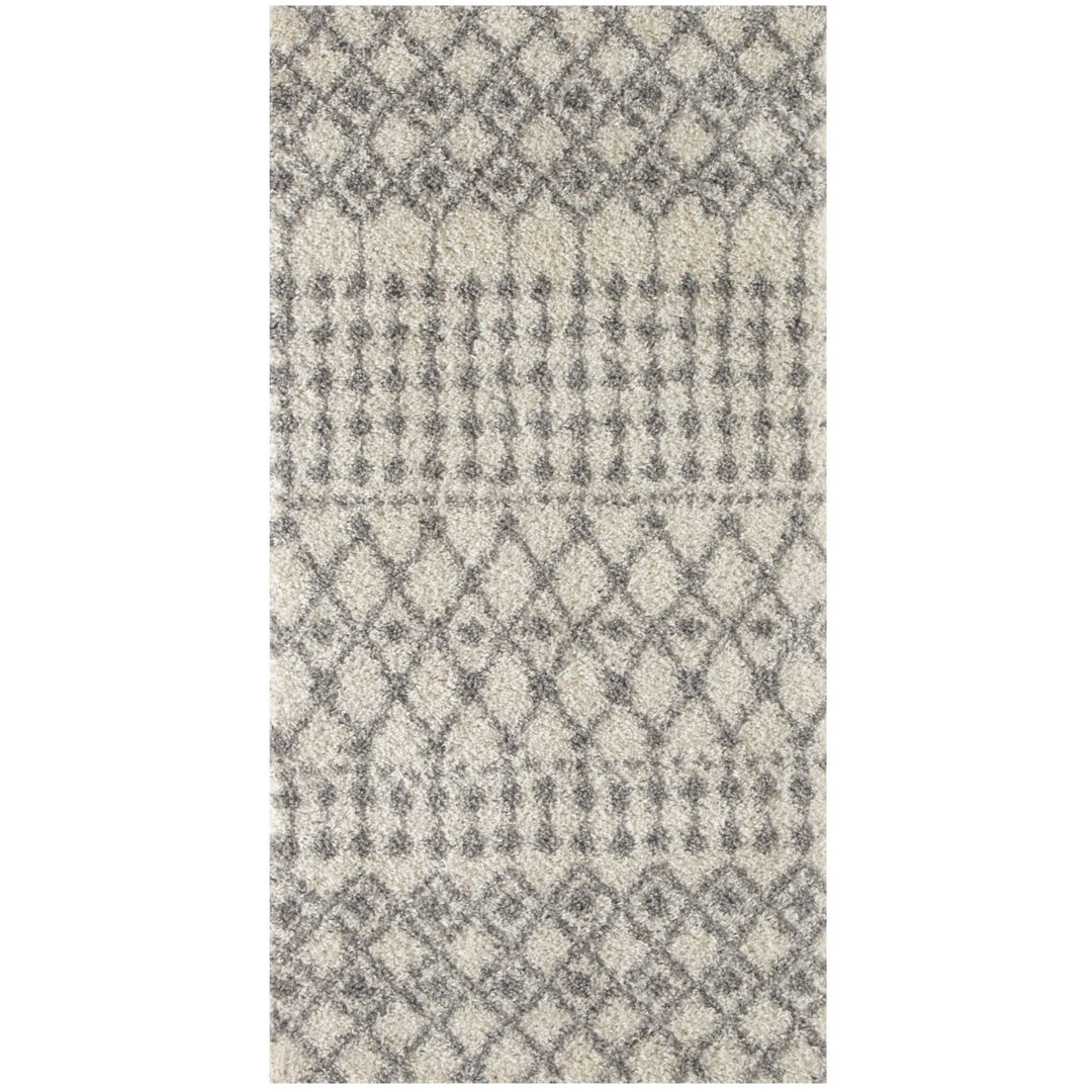 Shaggy Rug Ivory-Grey colours non-shedding, pet-friendly.