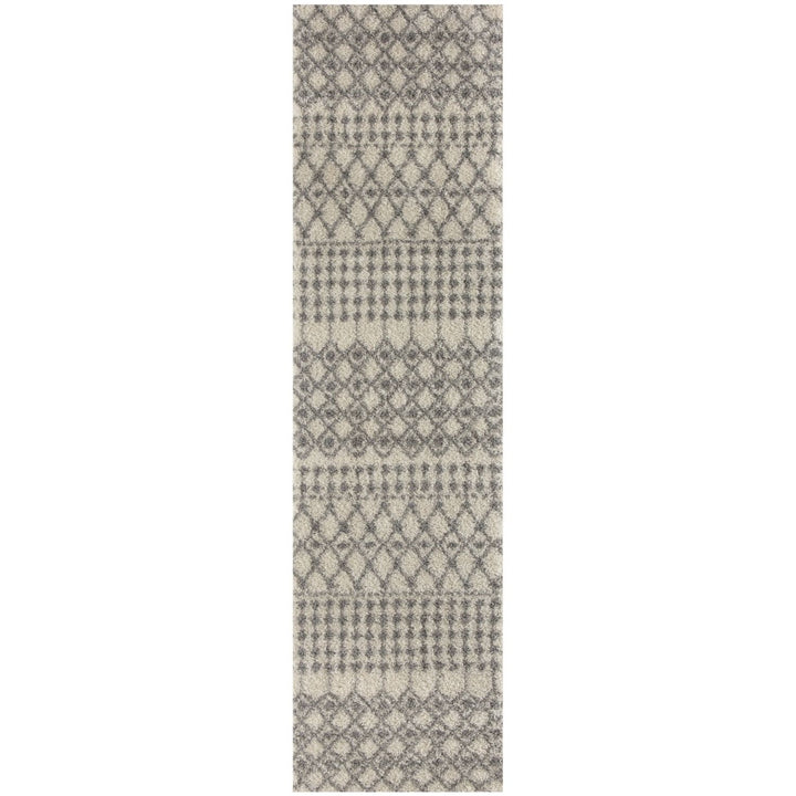 Shaggy Rug Ivory-Grey colours non-shedding, pet-friendly.