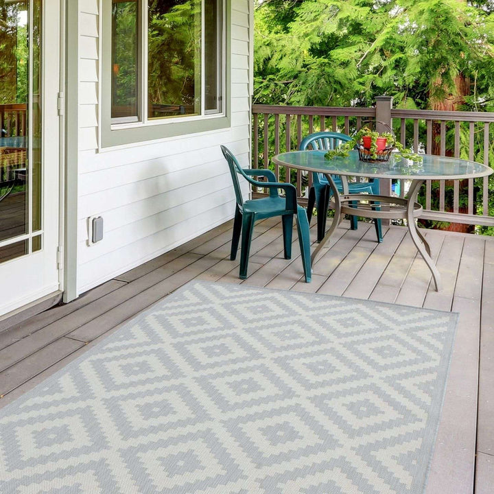 Grey Diamond Design Outdoor Rug for Garden | The Rugs