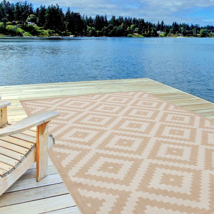 Outdoor Rug Diamond Design Beige and White | The Rugs