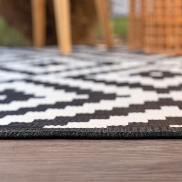The Rugs Outdoor Rug - Garden / Patio Rugs -Diamond in Black