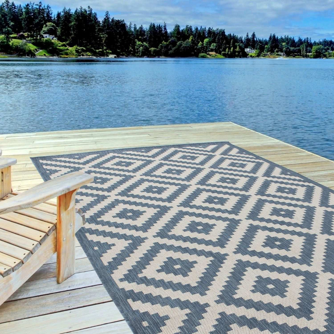 Outdoor Rug Diamond Design Blue and White | The Rugs
