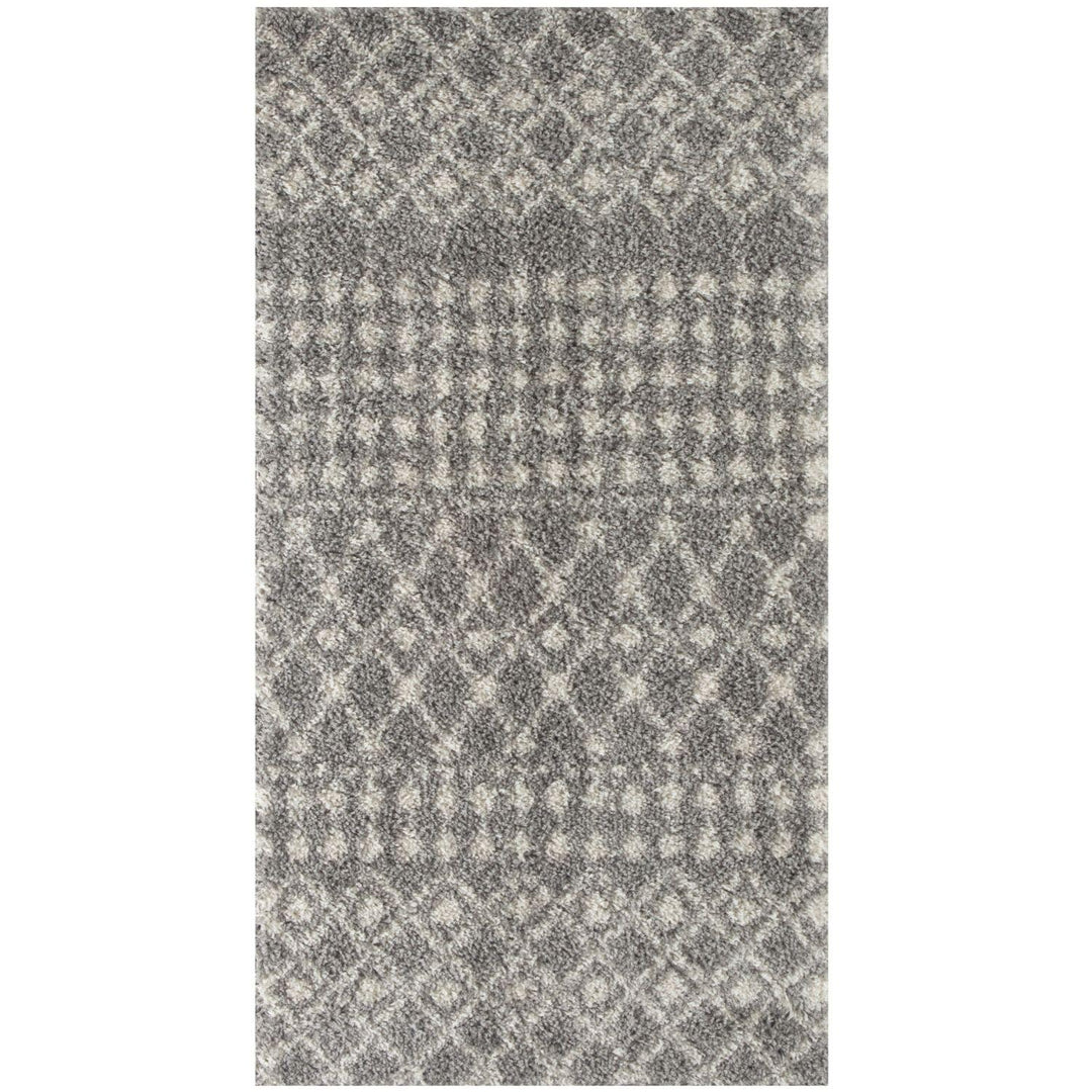 Moroccan-style thick shaggy rug pet-friendly, easy to clean