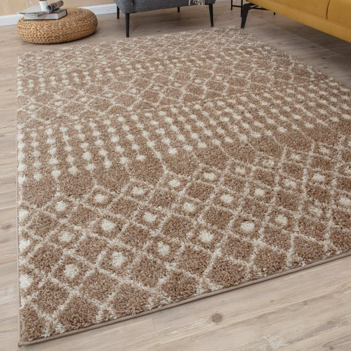 Moroccan-style thick shaggy rug 30 mm pile, non-shedding, pet-friendly, and easy to clean